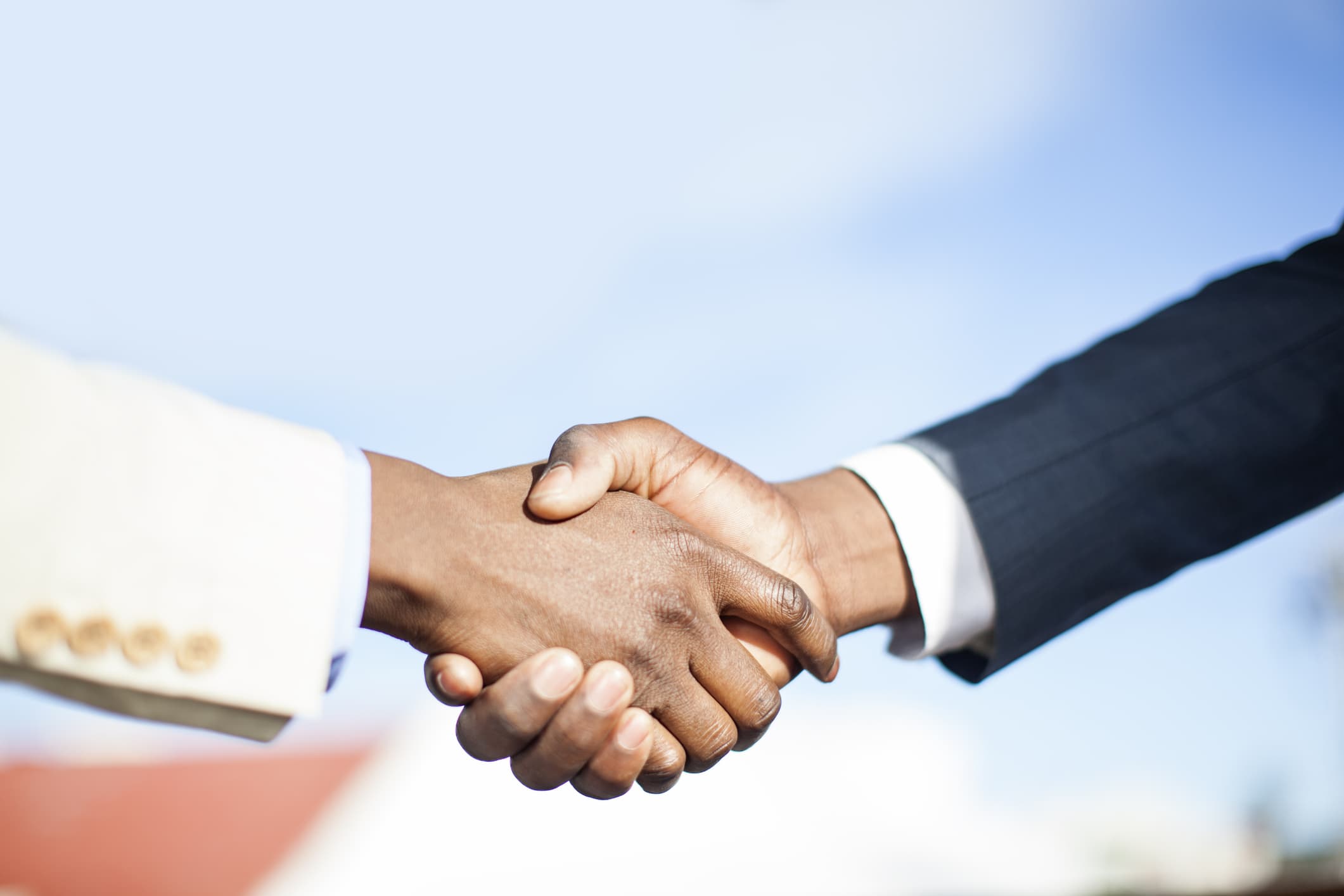 close-up-of-two-businessmen-shaking-hands-south-africa